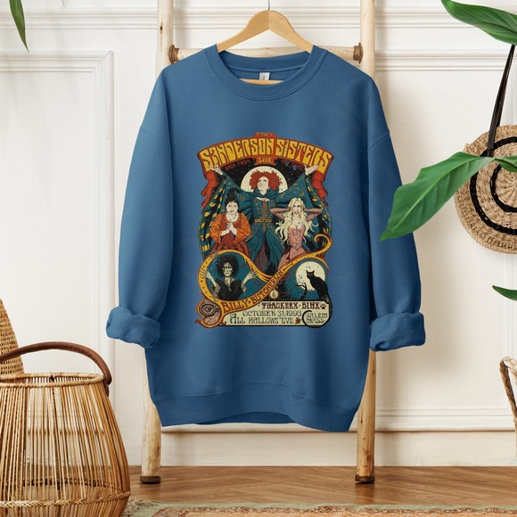 🚨 LAST ONE 🚨 Hocus Pocus Sanderson Sisters Concert Crewneck Sweatshirt - Picture 6 of 10